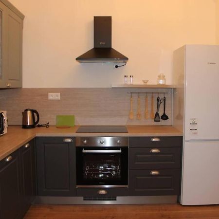 Apartment"Na Hlavnej" Кошице Экстерьер фото
